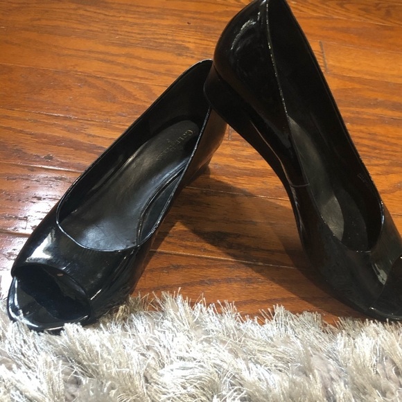 Cole Haan Black Patent Leather Wedge Peep Toe - Picture 8 of 8